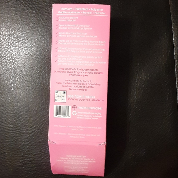 BNIB ORIGINAL PINK MAKEUP ERASER - Picture 2 of 5